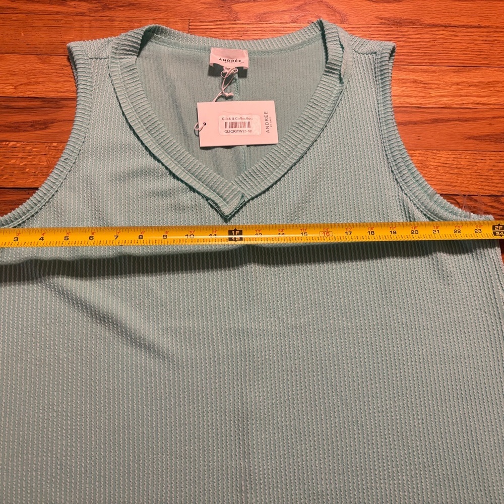 Andrée Ribbed Tank Top in Mint Turquoise - Picture 5 of 9
